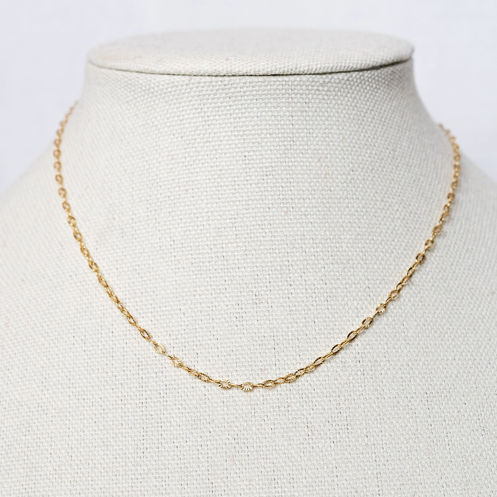 Grace: Gold Oval Link Chain - Portier Jewelry Grace: Gold Oval Link Chain - Image 5