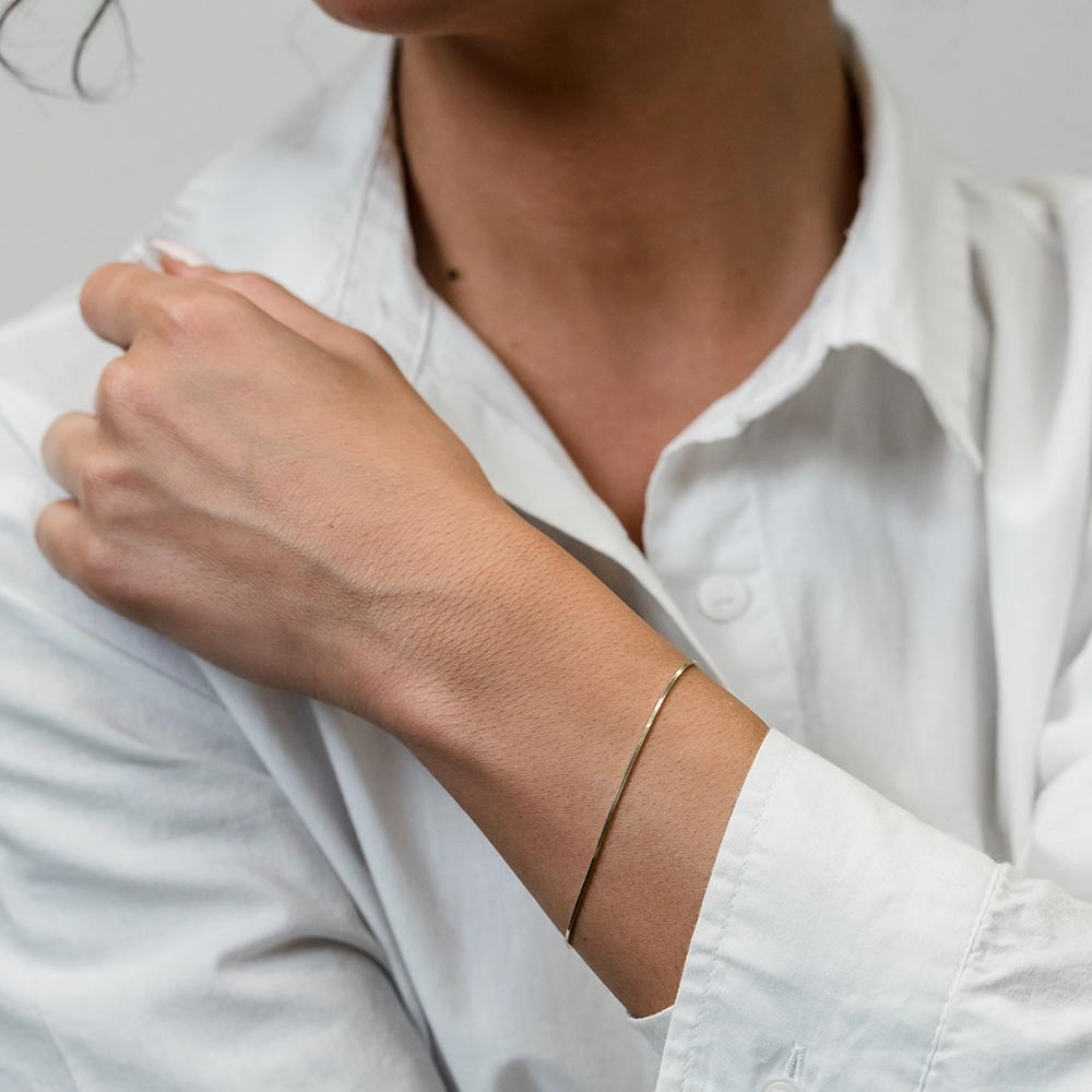 Sleek: Gold Herringbone Dainty Bracelet - Portier Jewelry Sleek: Gold Herringbone Dainty Bracelet - Image 3