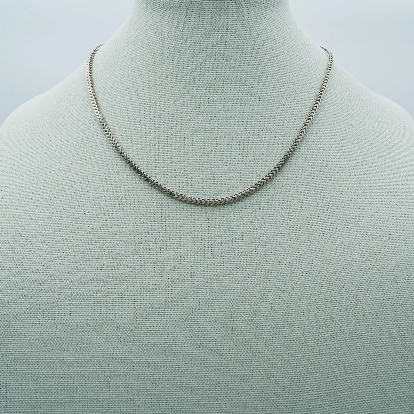 Metallic II: Men's Silver Box Chain Necklace - Portier Jewelry Metallic II: Men's Silver Box Chain Necklace - Image 5