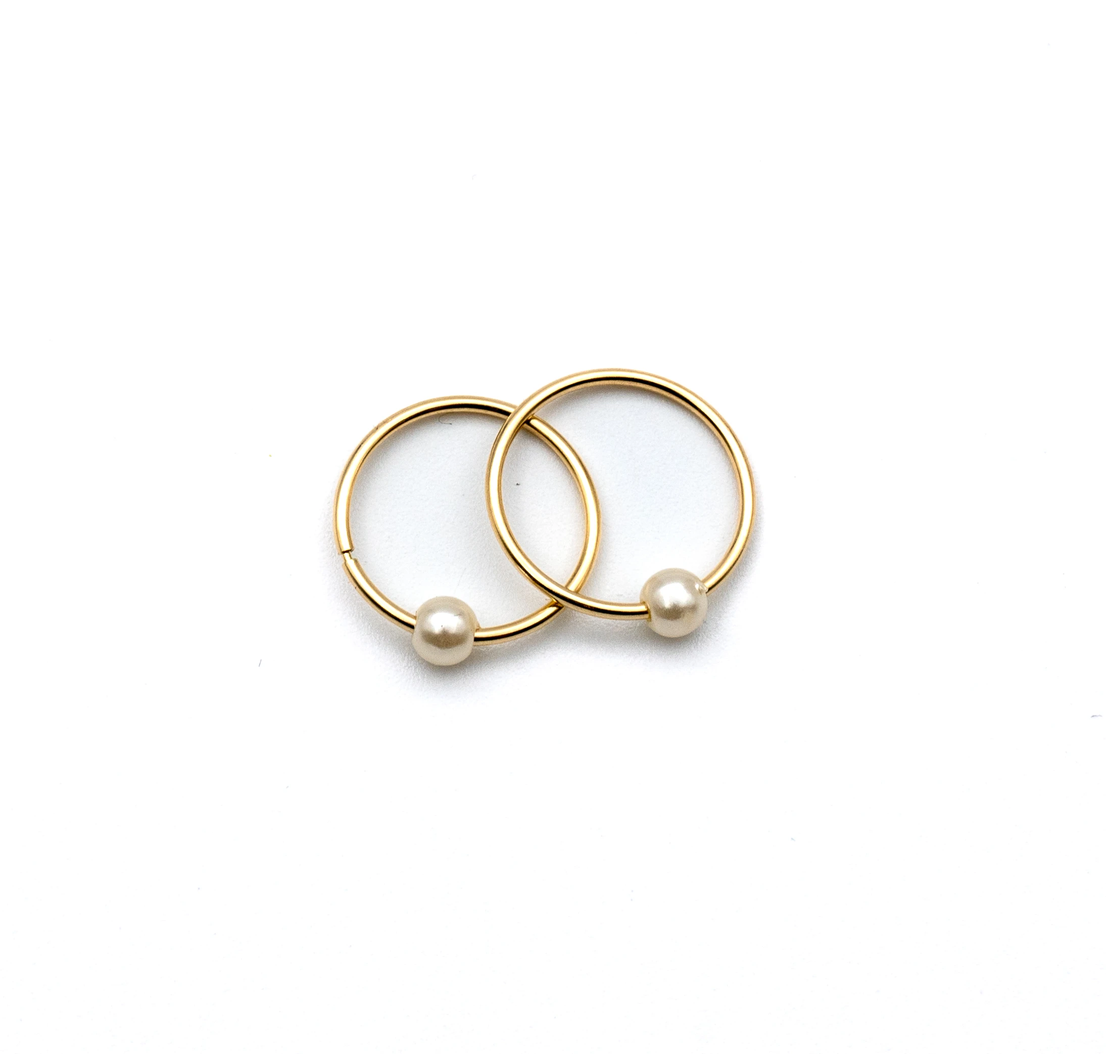 Darling: 10k Gold Pearl Hoop Earrings - Portier Jewelry Darling: 10k Gold Pearl Hoop Earrings