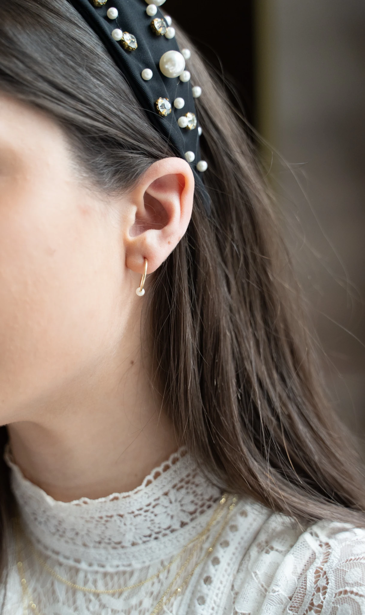 Darling: 10k Gold Pearl Hoop Earrings - Portier Jewelry Darling: 10k Gold Pearl Hoop Earrings - Image 6