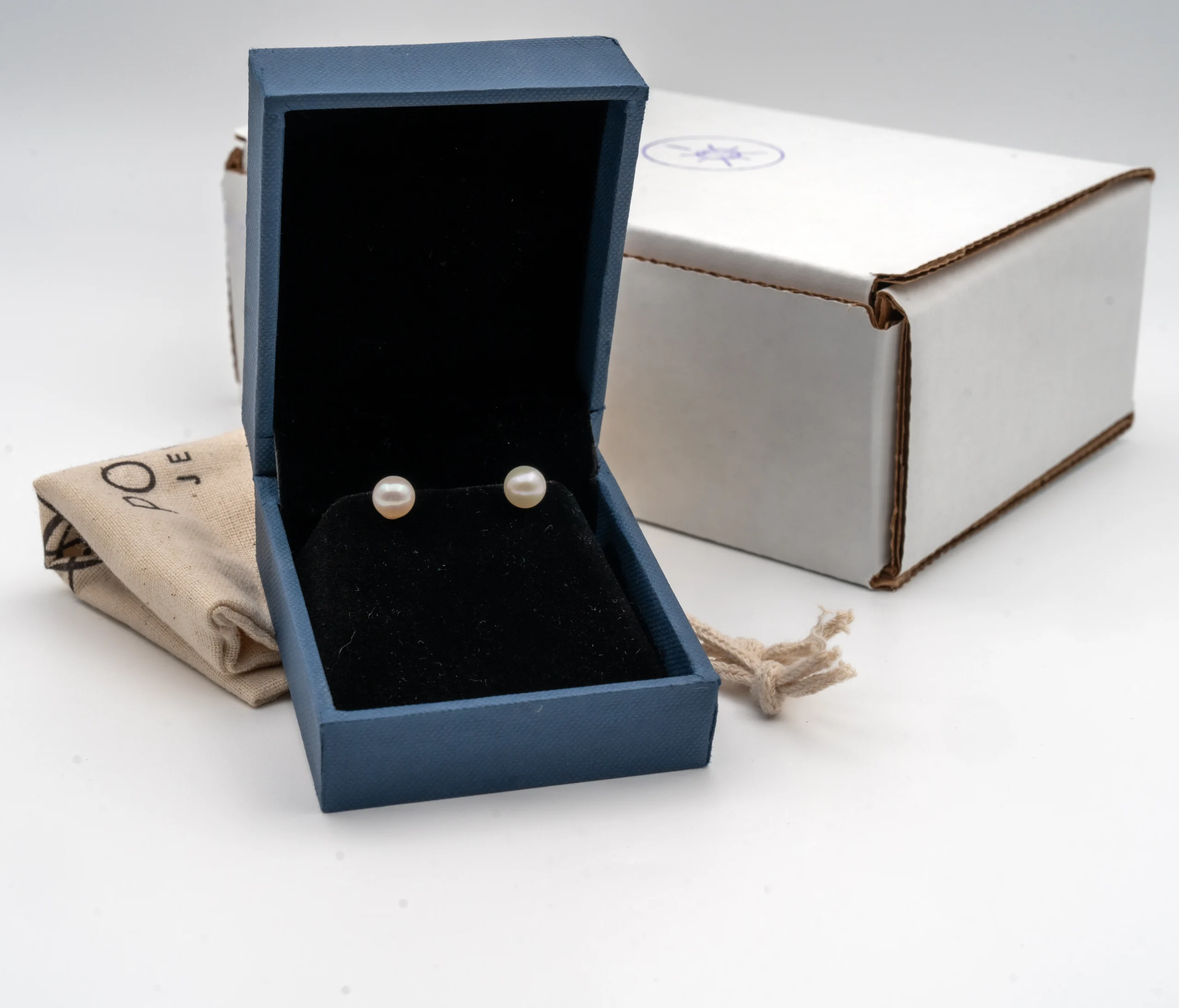 Luma: Freshwater Pearl Studs - Portier Jewelry Luma: Freshwater Pearl Studs - Image 2